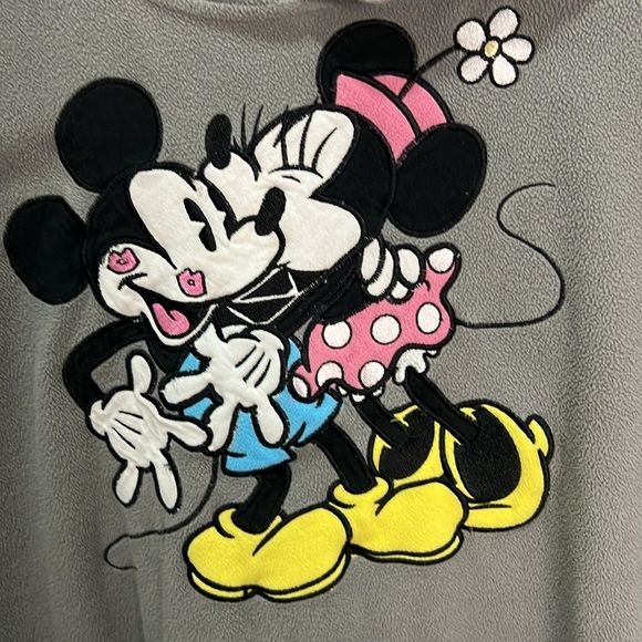Vintage Disney Gray Hoodie Mickey Minnie Mouse Fleece Gray Disneyland World KISS - Picture 2 of 10